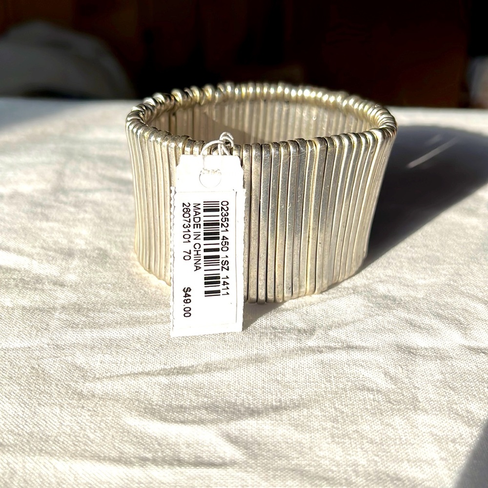 J Jill stretch silver toned bracelet